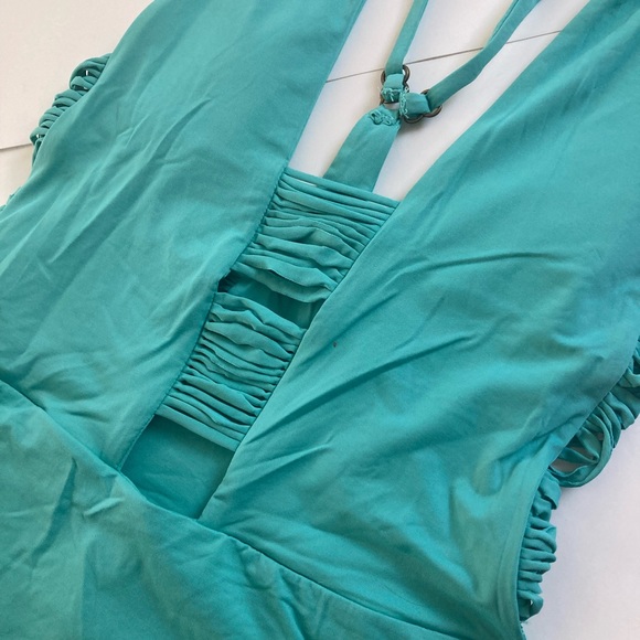 Isabella Rose Green Strappy One Piece NWT Medium - Picture 2 of 4